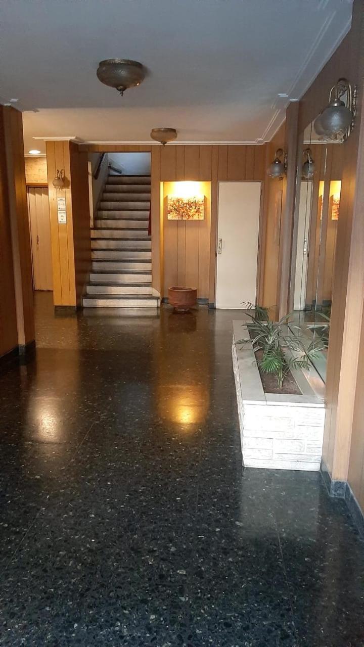 Falucho Y Heras Apartment *